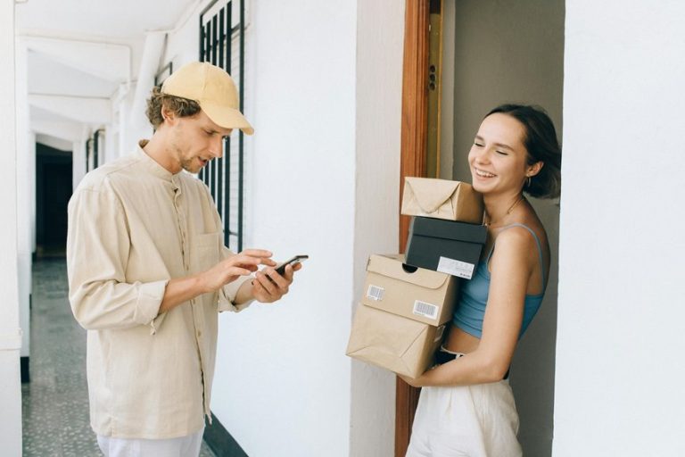 25 local subscription boxes
