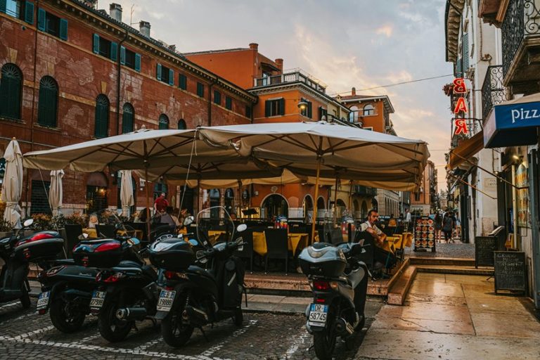 25 romantic dinner places